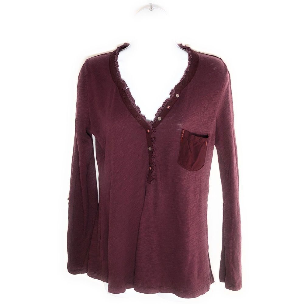 Free People Top‎